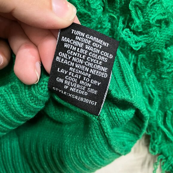 33 Degrees Women's Small Green Loop Christmas Festive Graphic Cardigan Sweater - Picture 8 of 12